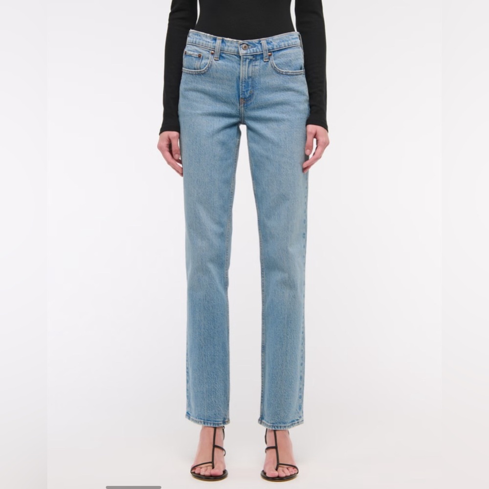 Abercrombie & Fitch Mid Rise 90s Straight Jean